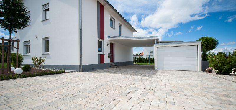 Carport aufgeständert Anbindung Haus