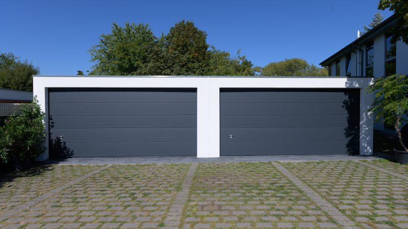 Beton Großraumgarage als Doppelgarage