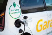 Installation Elektromobilität bei Carport, Garage, beton fertiggarage