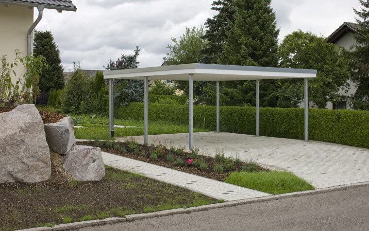 Beton-Carport